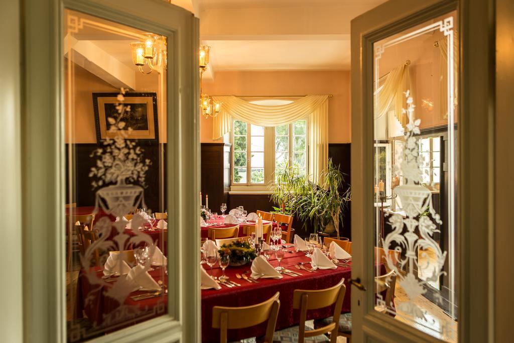 Hotel Leyscher Hof Leutesdorf エクステリア 写真