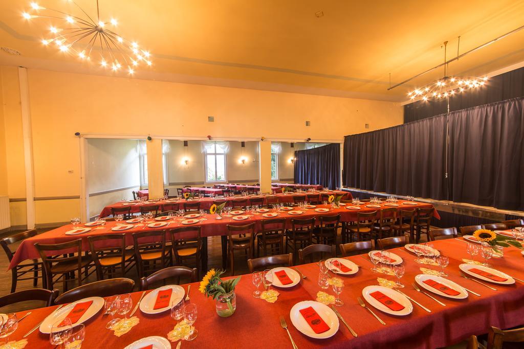 Hotel Leyscher Hof Leutesdorf エクステリア 写真