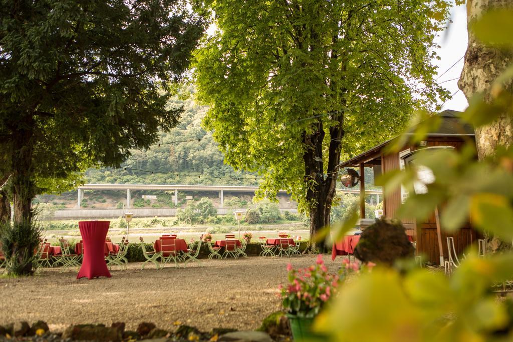 Hotel Leyscher Hof Leutesdorf エクステリア 写真